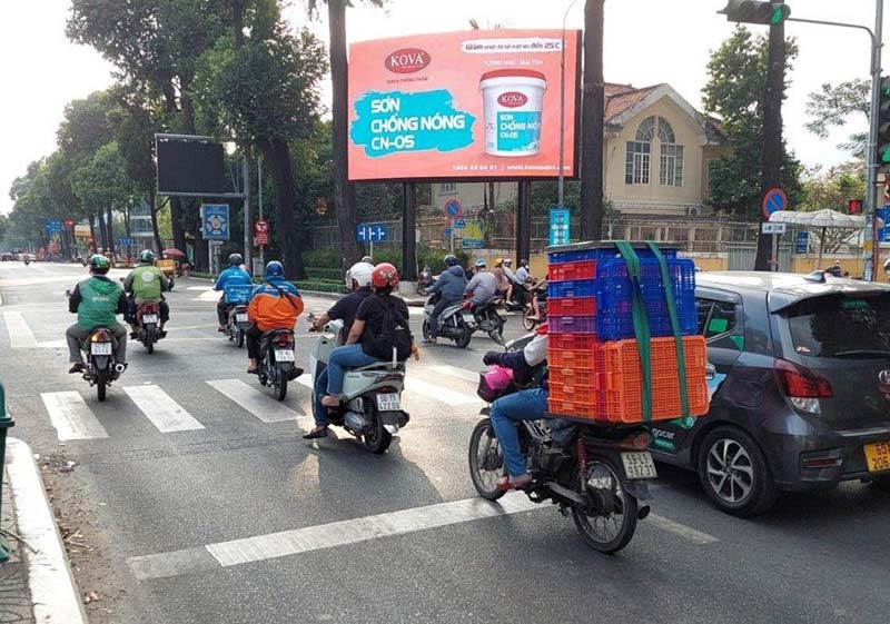 20+ Vị trí quảng cáo màn hình LED tại thành phố Hồ Chí Minh cực Hot 1 Phoenix Media Group cung cap dich vu quang cao man hinh LED o TP HCM