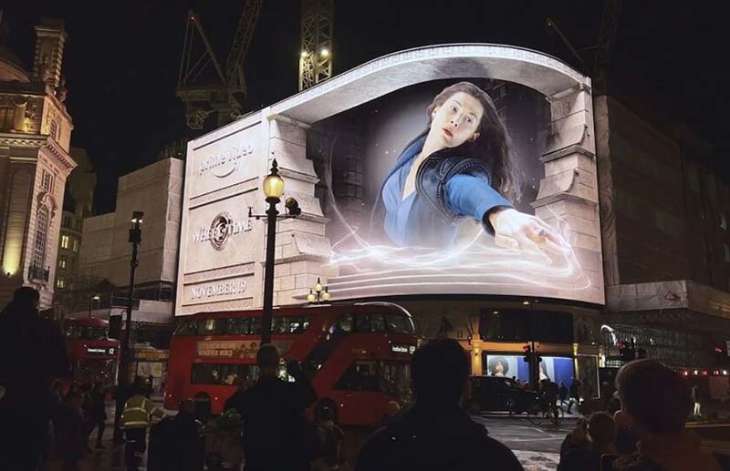 Quảng cáo màn hình LED 3D là gì? Tất tần tật về xu hướng OOH đột phá 3 quang cao LED Billboard 3D phoenix media group 3