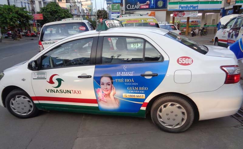 Hình thức quảng cáo taxi Hình thức quảng cáo taxi