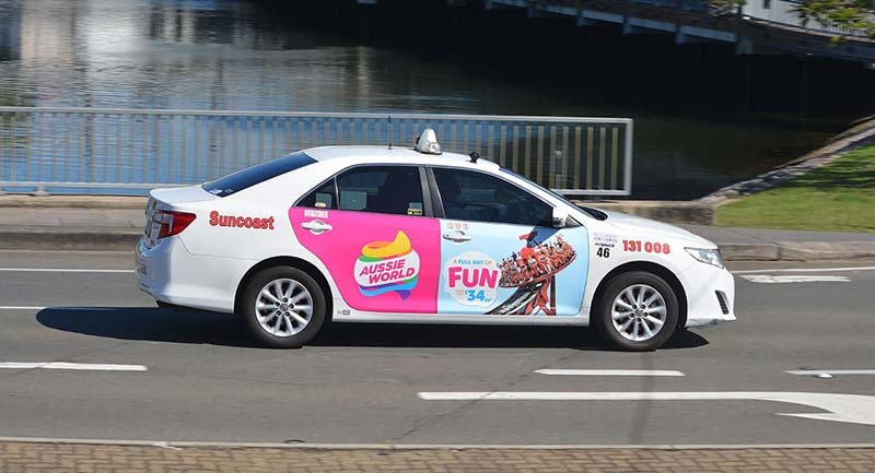 quảng cáo trên taxi toàn quốc quảng cáo trên taxi toàn quốc